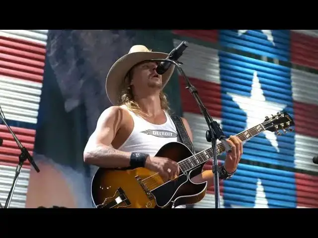 Video thumbnail for Kid Rock Jolts America With Ultra-MAGA Move