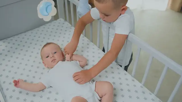 Video thumbnail for Lea_Michele_Celebrates_Ever_s_Birthday