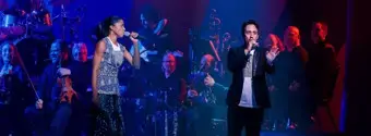 'Video thumbnail for Watch Lin-Manuel Miranda and Renee Elise Goldsberry Support Hillary Clinton, HAMILTON- Style!'