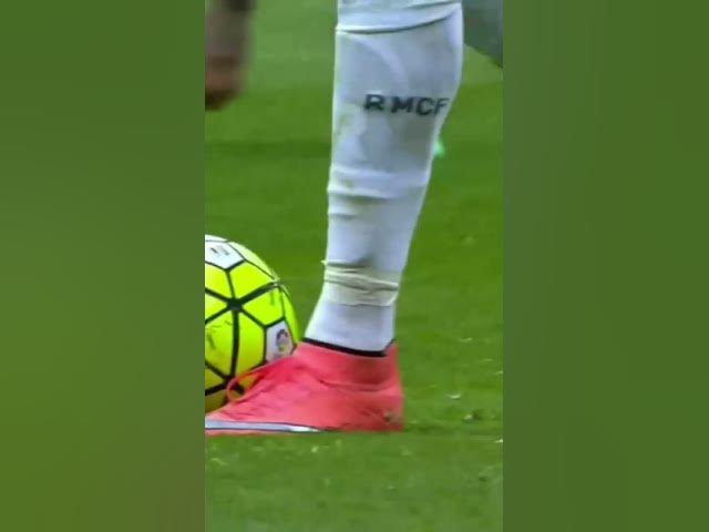 Video thumbnail for 💲Cristiano Ronaldo footballer #cr7 ✅#footballer ❤️#ronaldo ✅🎶🎶🎵🎵