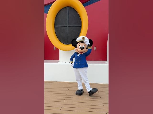 Video thumbnail for Captain Mickey Mouse!