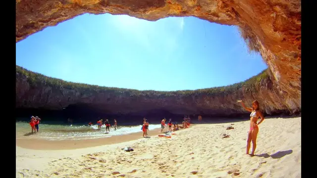 'Video thumbnail for Top 10 Tours in Puerto Vallarta'