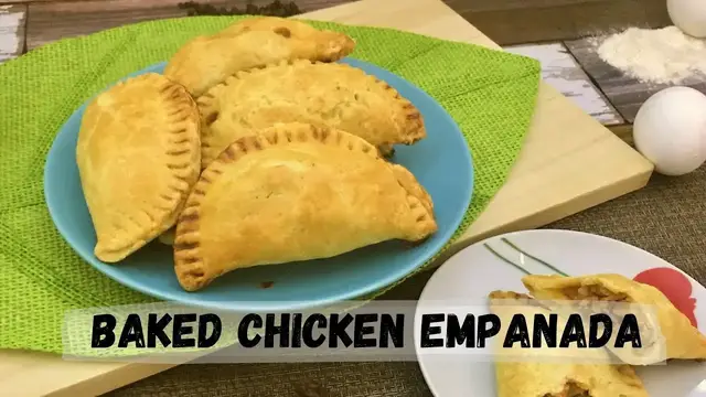 Video thumbnail for Baked Chicken Empanada Recipe | Happy Tummy Recipes