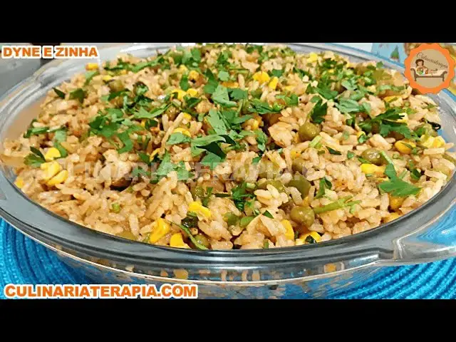 Video thumbnail for Galinhada de Arroz com Frango Super Deliciosa Fácil e Rápida