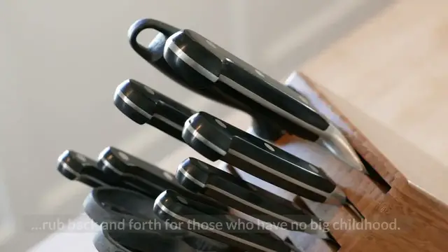 Video thumbnail for Super Tips How to Apply Compound to Leather Strop (2021)