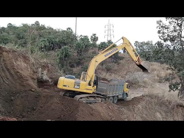 Video thumbnail for 1st tipper Komatsu PC205-10M0