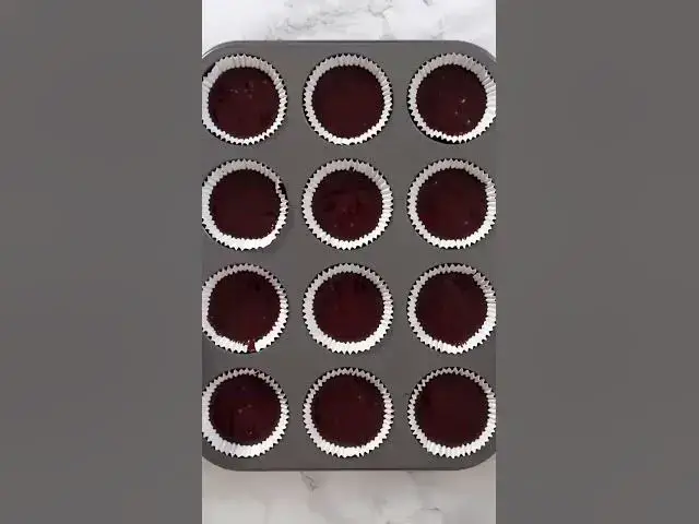 'Video thumbnail for How to make tasty chocolate cupcakes '