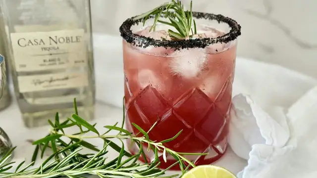 'Video thumbnail for Copycat P.F. Chang's Rising Dragon Recipe'