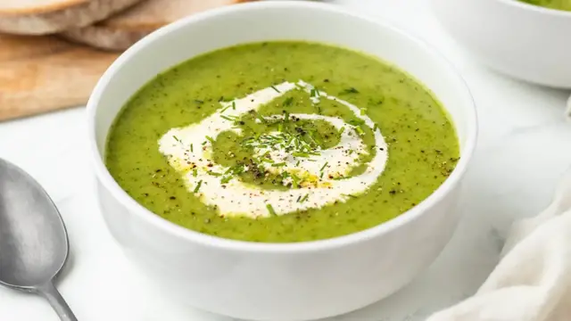 'Video thumbnail for Chilled Lettuce Soup Recipe'