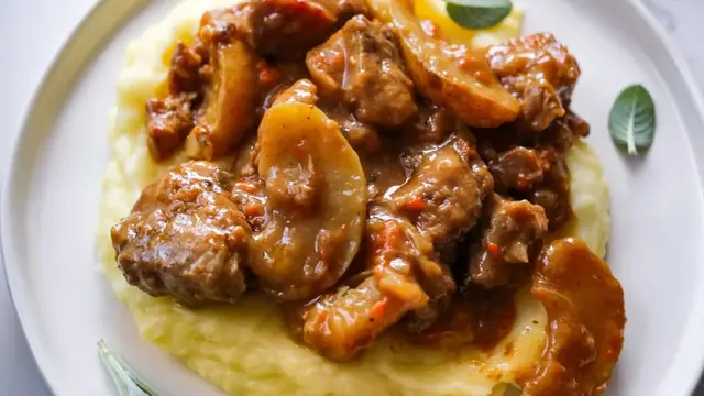 'Video thumbnail for Braised Pork And Apple Casserole Recipe'