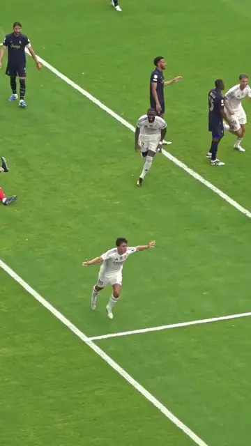 Video thumbnail for Real Madrid