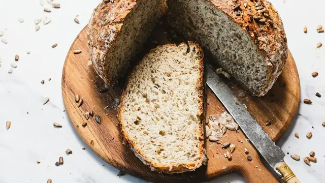 'Video thumbnail for This No-Knead High Protein Bread Recipe Is Hearty And Simple To Make'