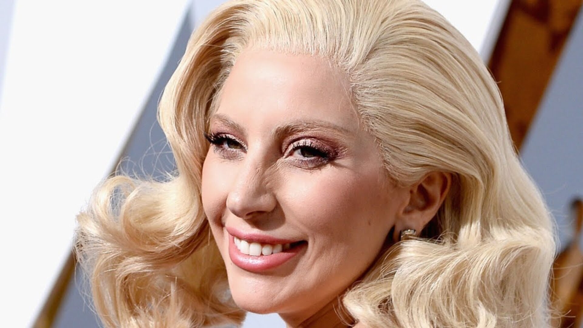 Video thumbnail for Celebs Who Granted Their Fans Unusual Dying Wishes