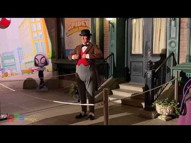 Video thumbnail for Edgar Balthazar - Disneyland After Dark: Villains Nite