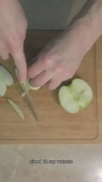 Video thumbnail for waldorf salad recipe
