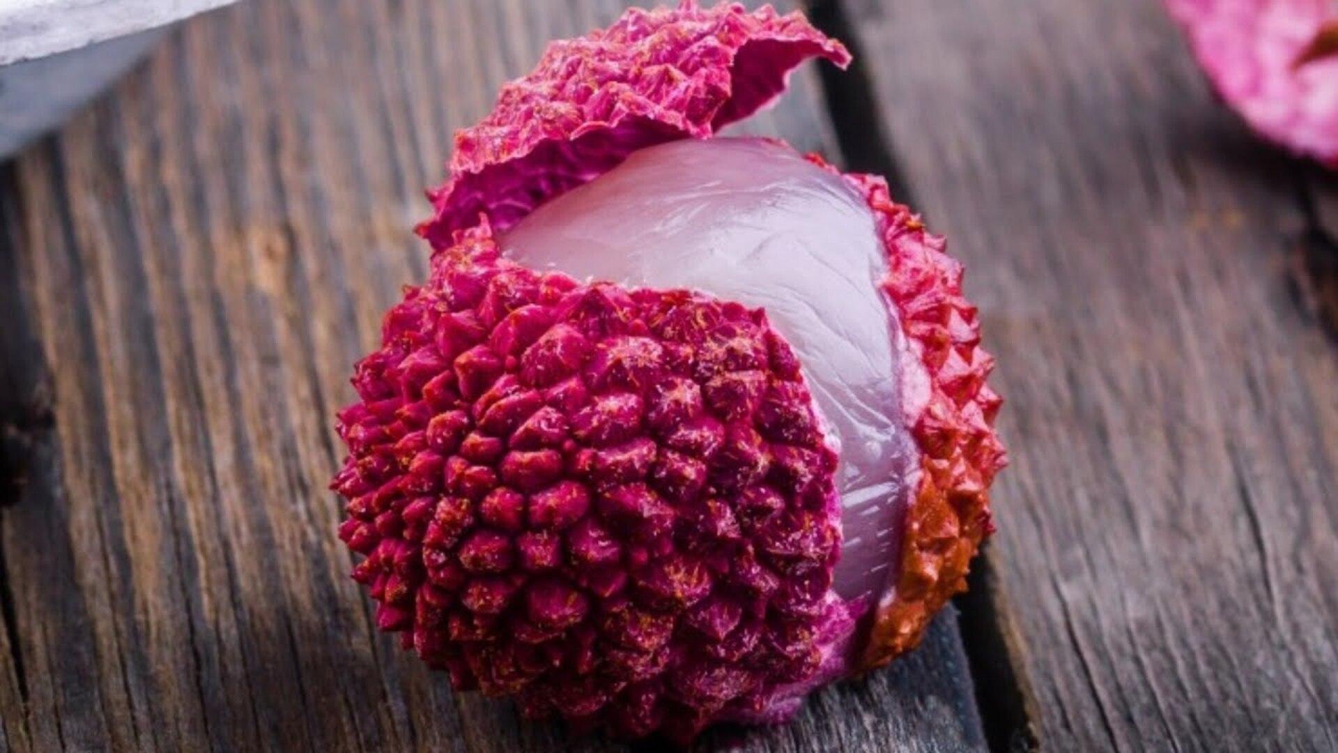 Video thumbnail for Fruits You Should Surprisingly Avoid Putting In Your Body