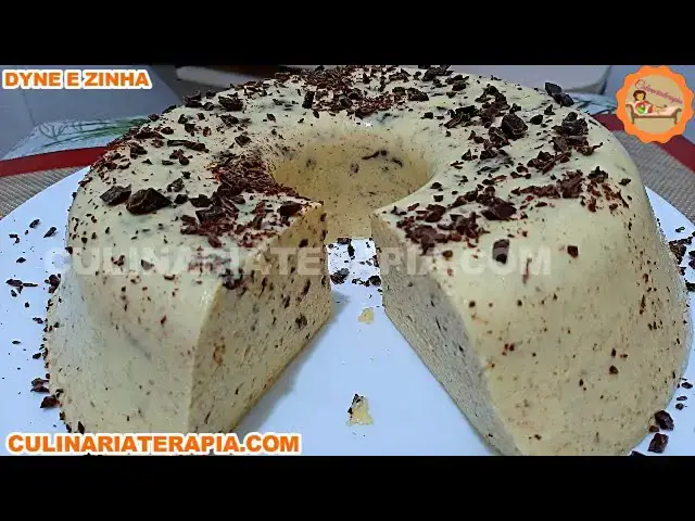 Video thumbnail for Pudim de Maracujá com Chocolate, uma receita de sobremesa fácil de pudim de geladeira