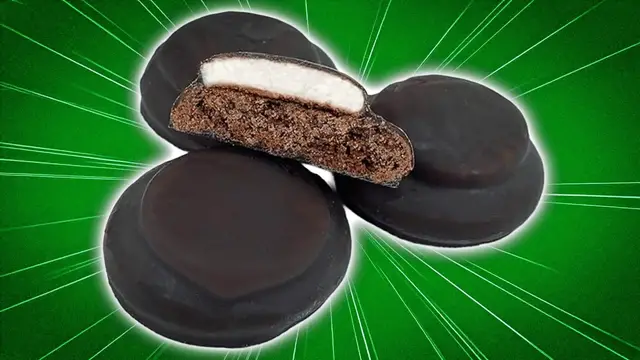 'Video thumbnail for Vintage '90s Desserts That Disappeared & We're Still Not Over It'