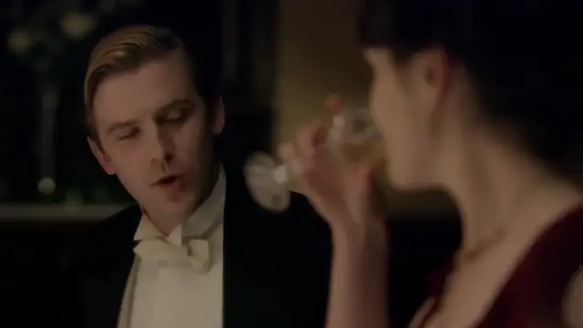 'Video thumbnail for Here's What The Cast Of Downton Abbey Looks Like Now'