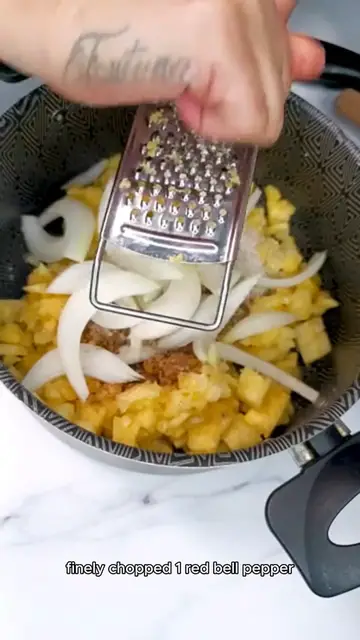 Video thumbnail for breakfast potatoes recipe