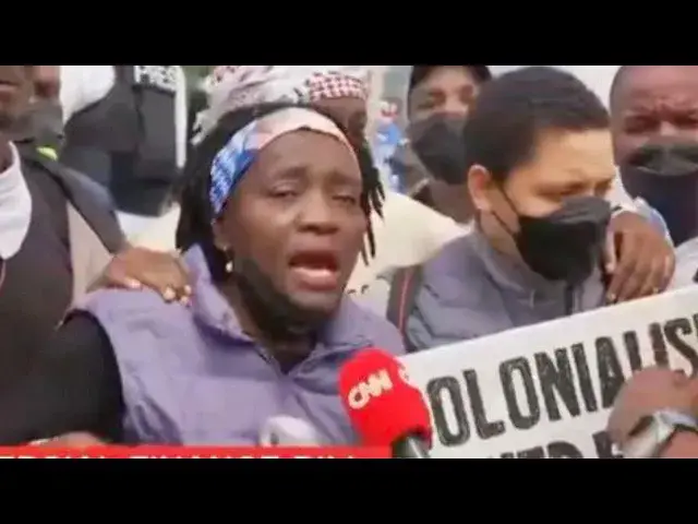 Video thumbnail for Shocking Video - Obama's Sister Tear Gassed By Police