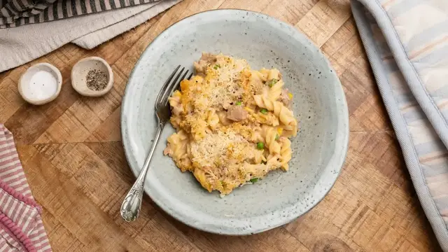 'Video thumbnail for Our Deluxe Tuna Casserole Gets A Cheesy Upgrade'