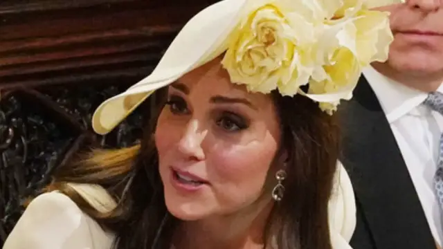 'Video thumbnail for Signs At Meghan's Royal Wedding That Foreshadowed A Royal Family Split'