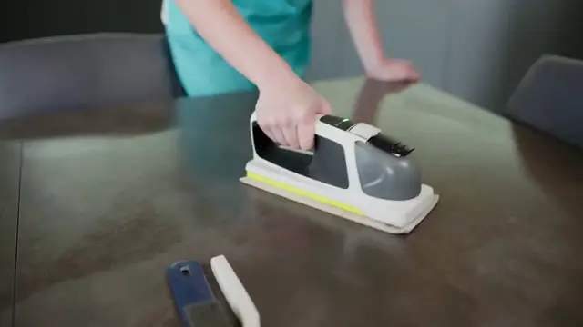 Video thumbnail for Sealing Countertop Gaps