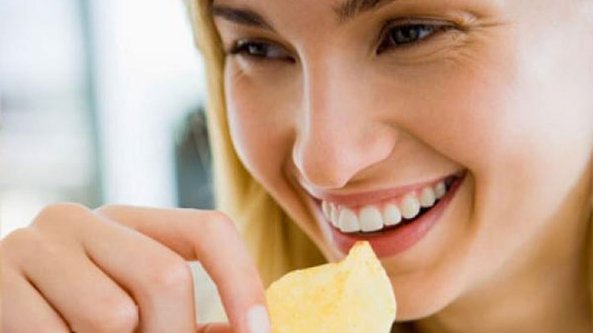 Video thumbnail for Foods That Will Give You Bad Skin