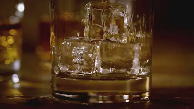 Video thumbnail for 30 Great Jack Daniels Bonded Whiskey Cocktails