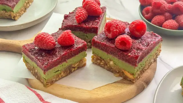 Video thumbnail for No-Bake Vegan Raspberry Matcha Bars Recipe
