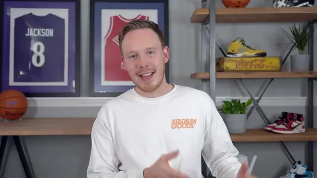 Video thumbnail for New OFF-WHITE Nike Dunks _ Supreme is Worth _2 Billion__ WEEKLY HEAT(720P_HD)