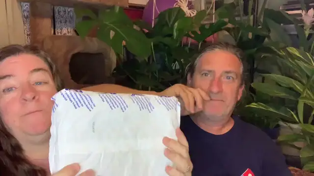 Video thumbnail for Baconer Unboxing