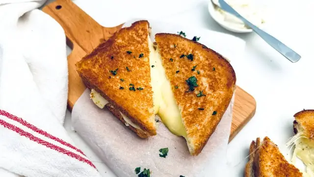 'Video thumbnail for Panera Copycat Fontina Grilled Cheese Recipe'