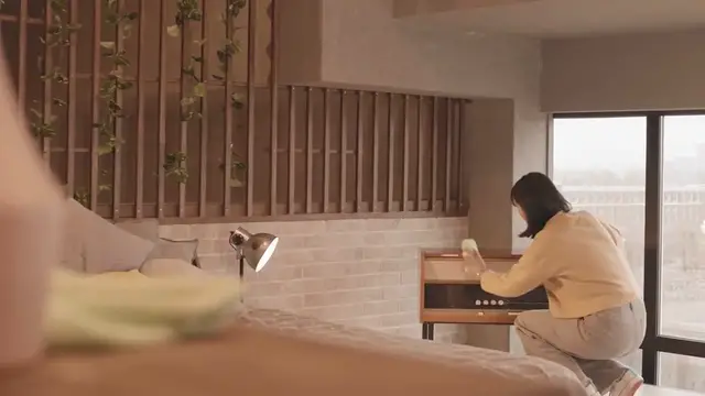 Video thumbnail for Cleaning Old Wooden Furniture