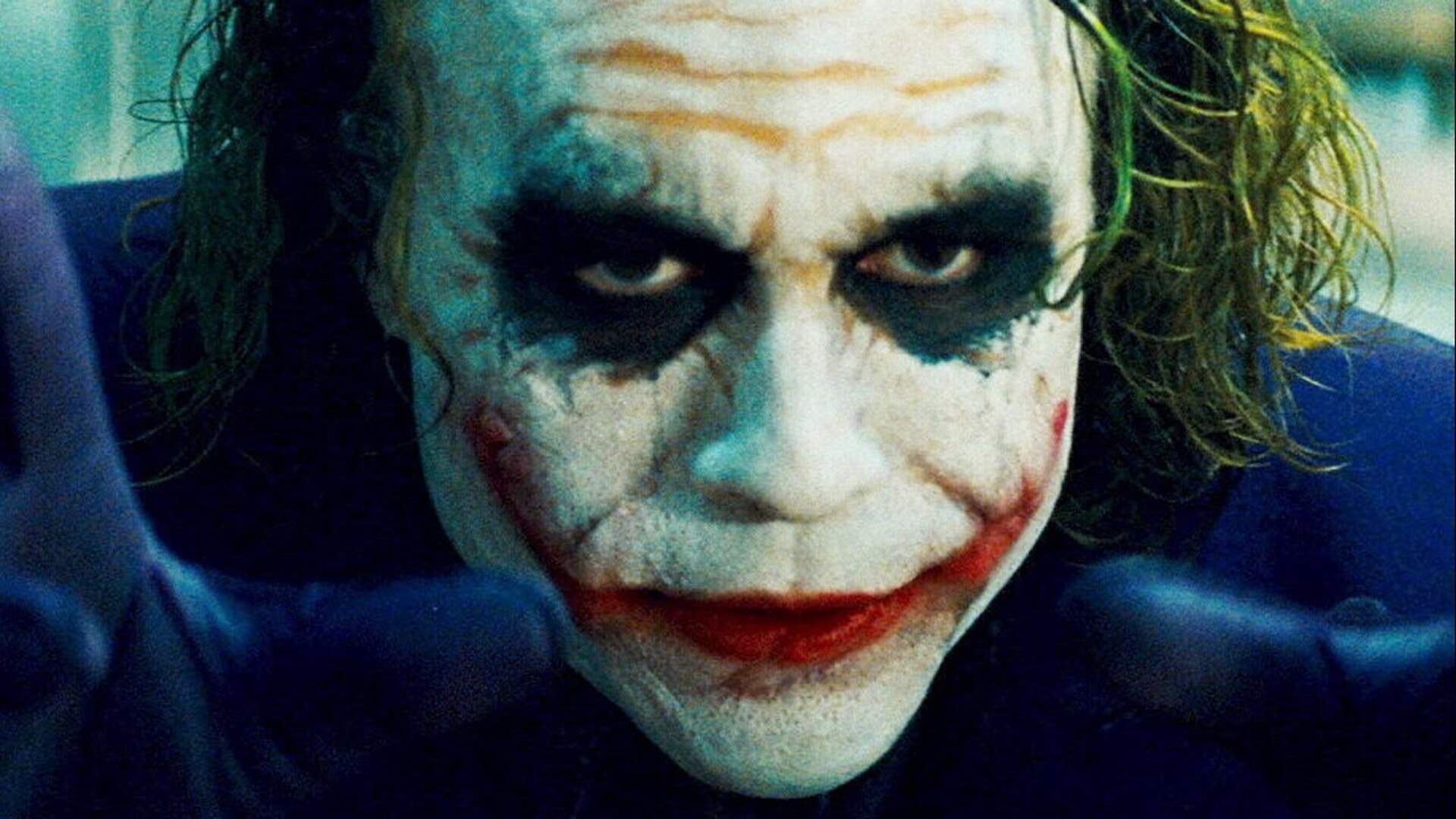 Video thumbnail for Mistakes Lurking In Batman Movies
