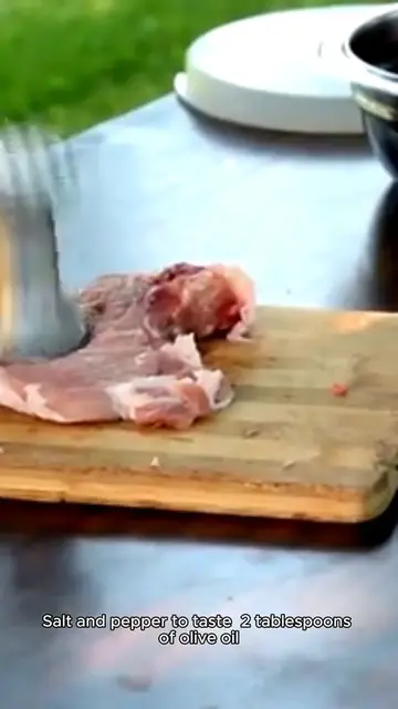 Video thumbnail for slow cooker chicken recipe