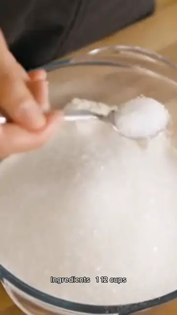 'Video thumbnail for Blueberry muffin recipe'