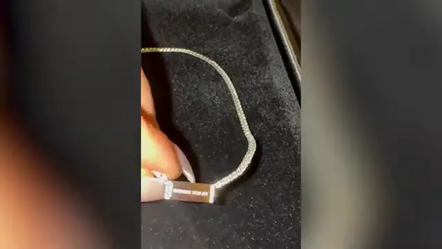 Video thumbnail for North West gives mom Kim Kardashian a questionably engraved necklace for 44th birthday