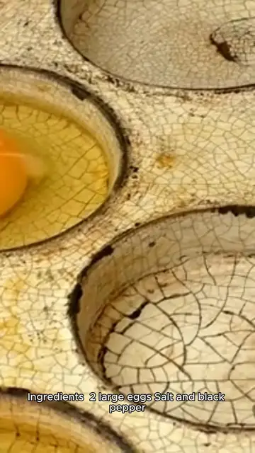 Video thumbnail for breakfast sandwich recipe