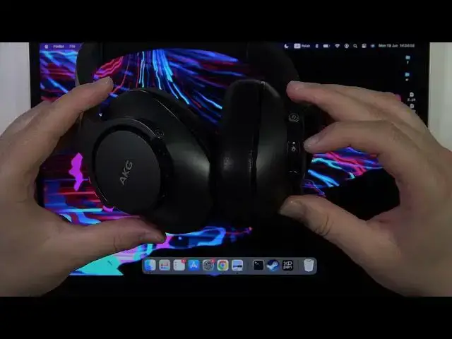 Video thumbnail for How to Pair AKG N700NC M2 Headphones with any Macbook?