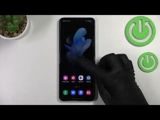 'Video thumbnail for How to Close All Running Apps on Samsung Galaxy Z Flip4 - Turn off Running Apps'