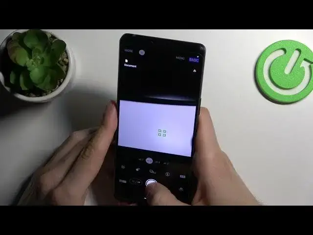 Video thumbnail for How to Take Burst Shot on SONY Xperia 1 IV - Make Burst Shot