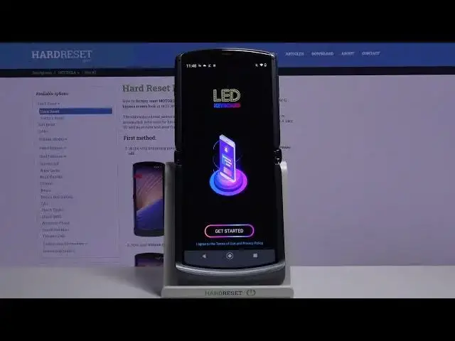 'Video thumbnail for How to Download LED Keyboard on Motorola RAZR 5G – Apply LED Keyboard'