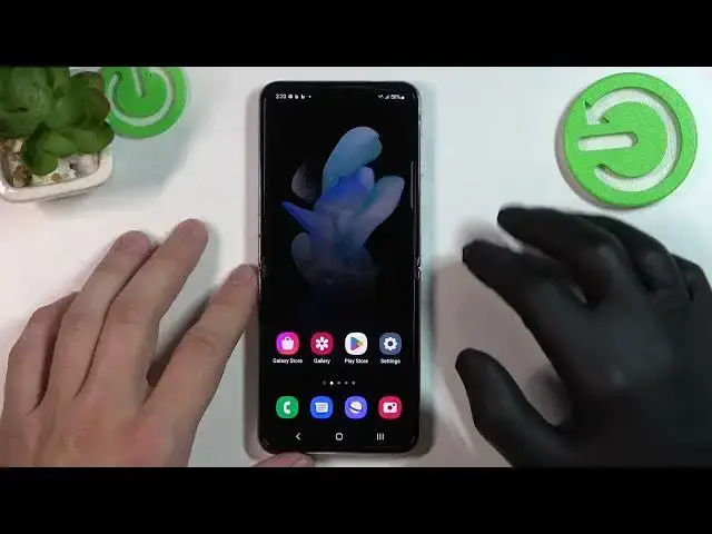Video thumbnail for How to Enable and Disable Airplane Mode in Samsung Galaxy Z Flip4