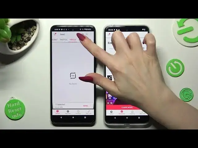 Video thumbnail for How to Transfer files from Motorola Device to Motorola Moto G23 – Send anywhere App