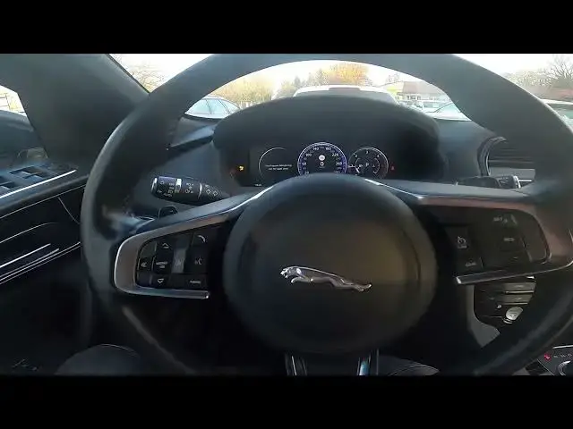 Video thumbnail for How to Navigate Through the Speedometer Display Jaguar F-Pace ( 2015 - now ) - Manage Speedometer