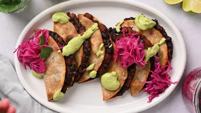 Video thumbnail for Jackfruit Vegan Tacos