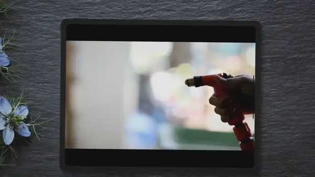 Video thumbnail for 5 simple strategies to help you water your vegetable garden just right