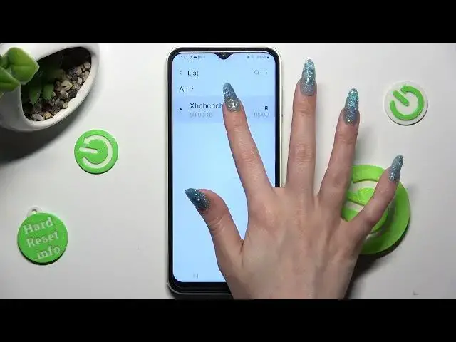 'Video thumbnail for How to Record Sounds on SAMSUNG Galaxy M04? - Activate Sound Recorder'